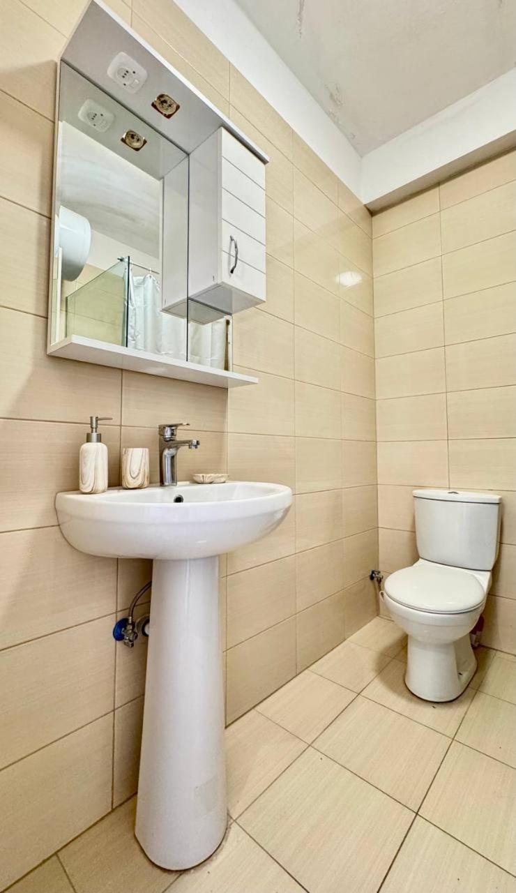 Your Comfy Apartment Sarandë 외부 사진